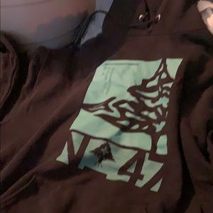 lrg men’s medium black and blue hoodie